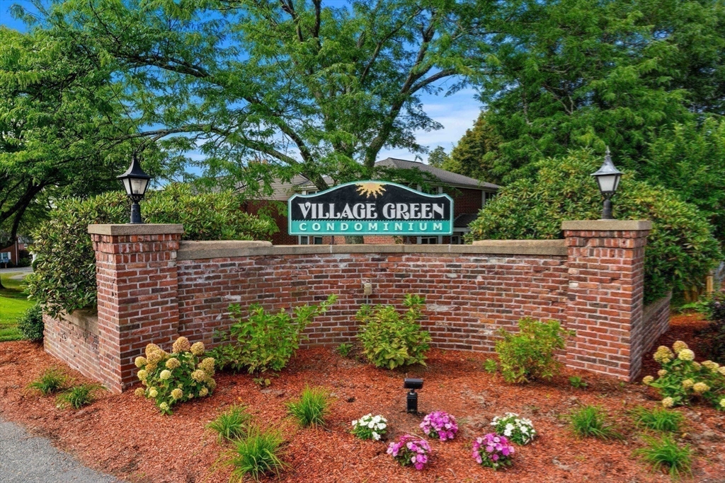 7 Village Green Drive # 7 Property Photo 24