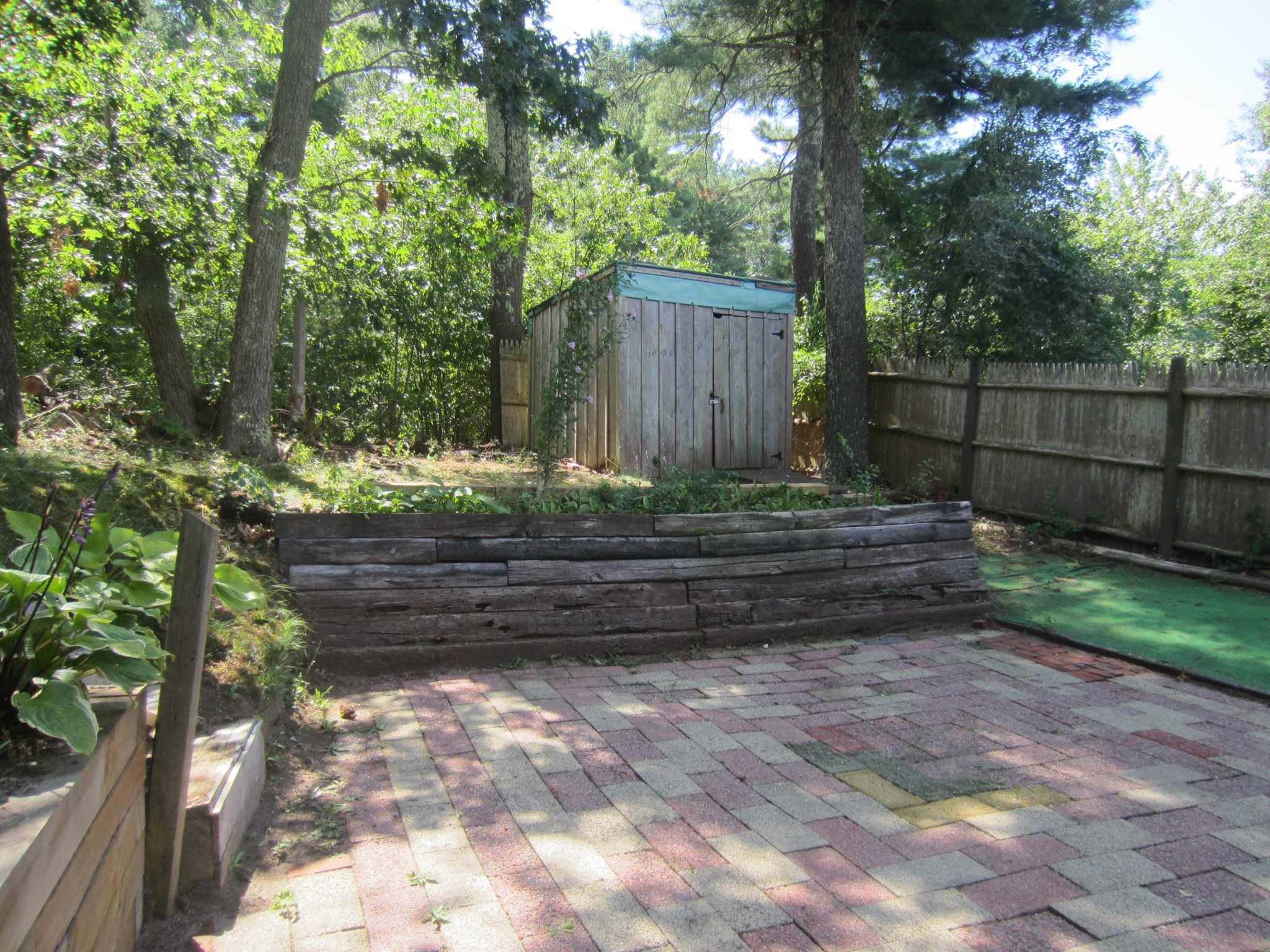 8 Kristen Ln Property Photo 4