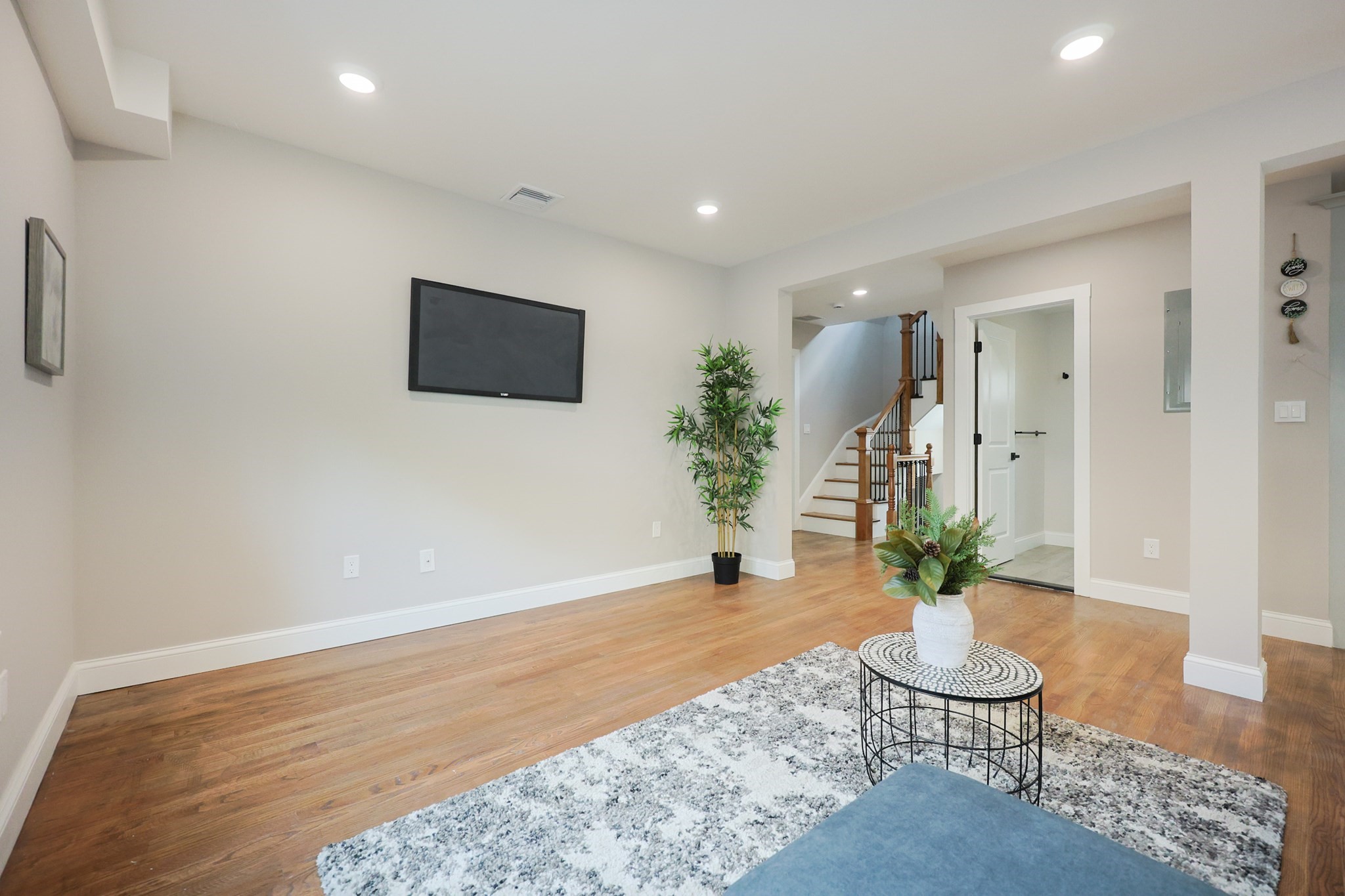 11 Watson St # 2 Property Photo 2