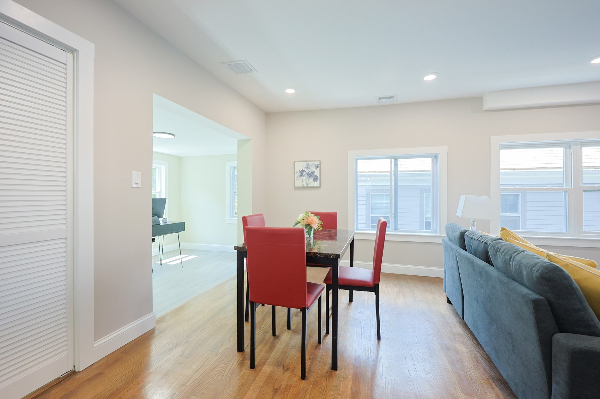 11 Watson St # 2 Property Photo 8