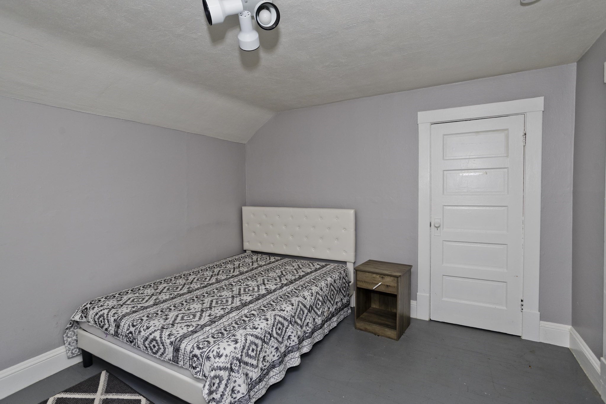 104 Narragansett St Property Photo 24