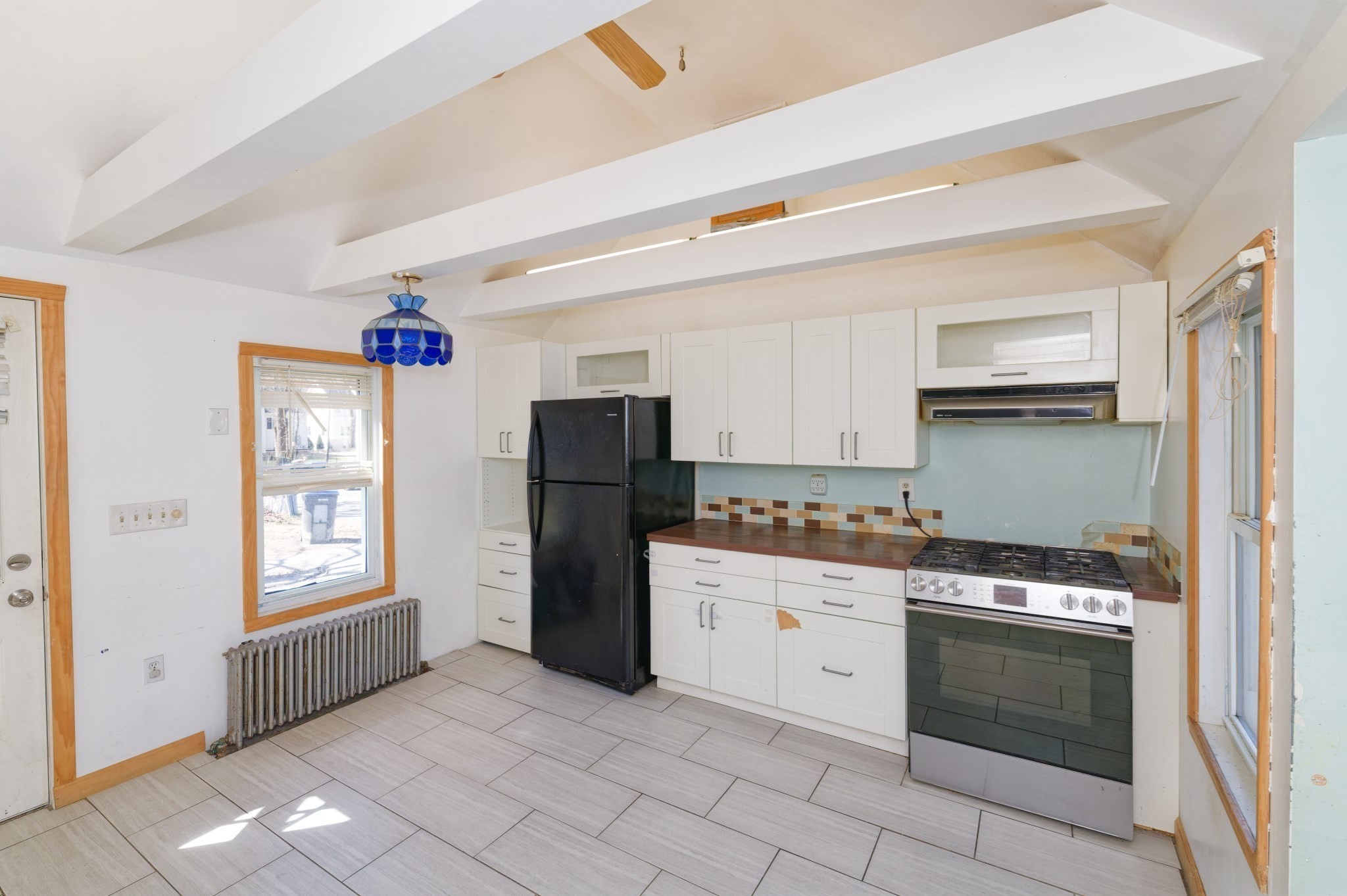 7 Cross St Property Photo 2