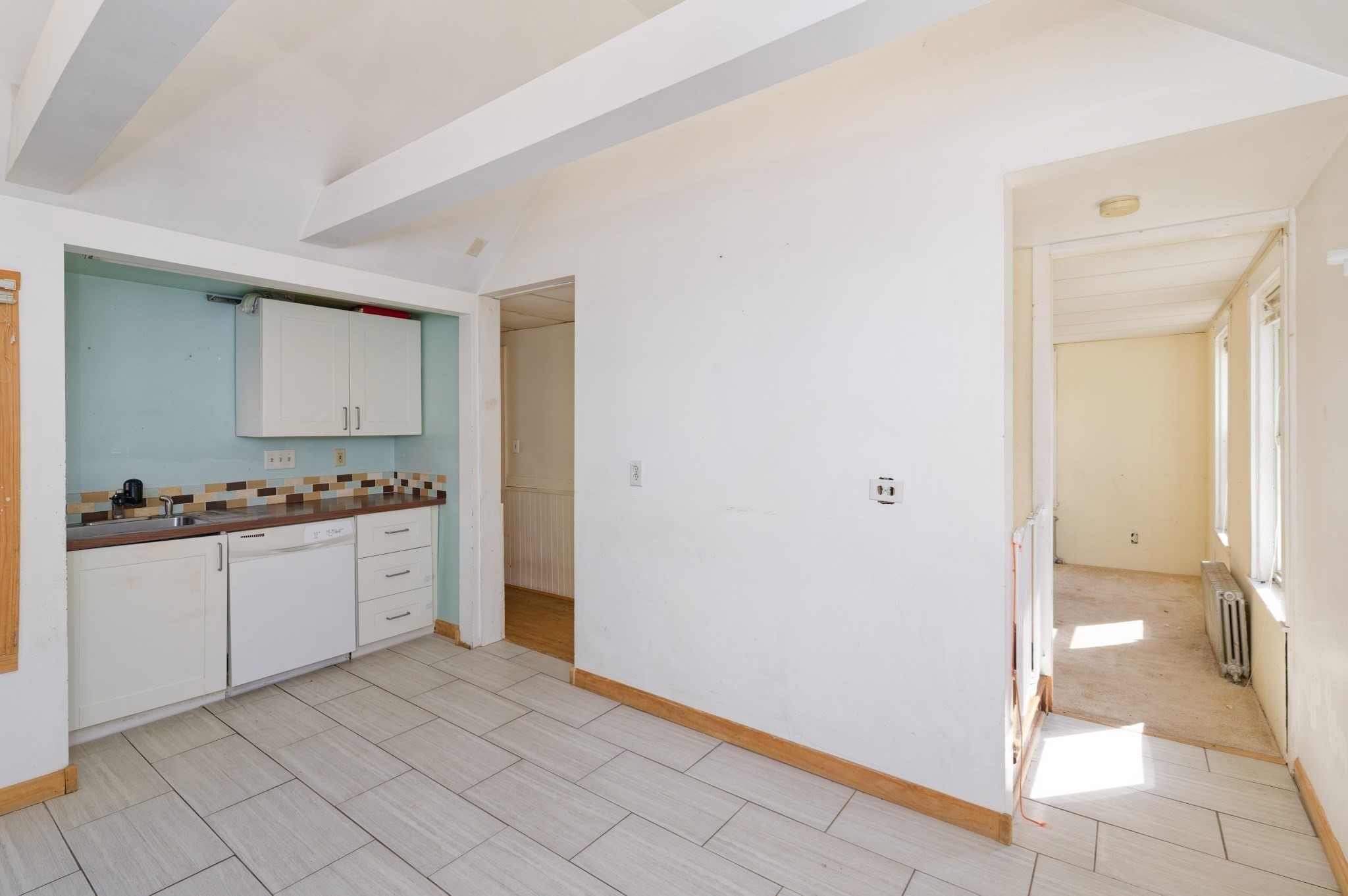 7 Cross St Property Photo 3