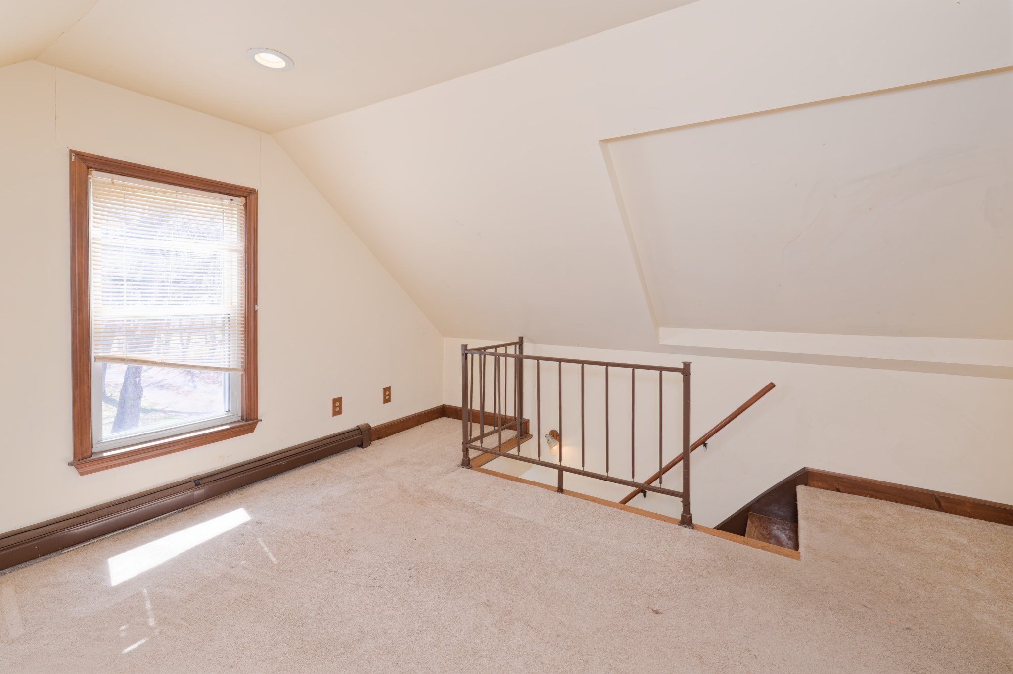 7 Cross St Property Photo 15