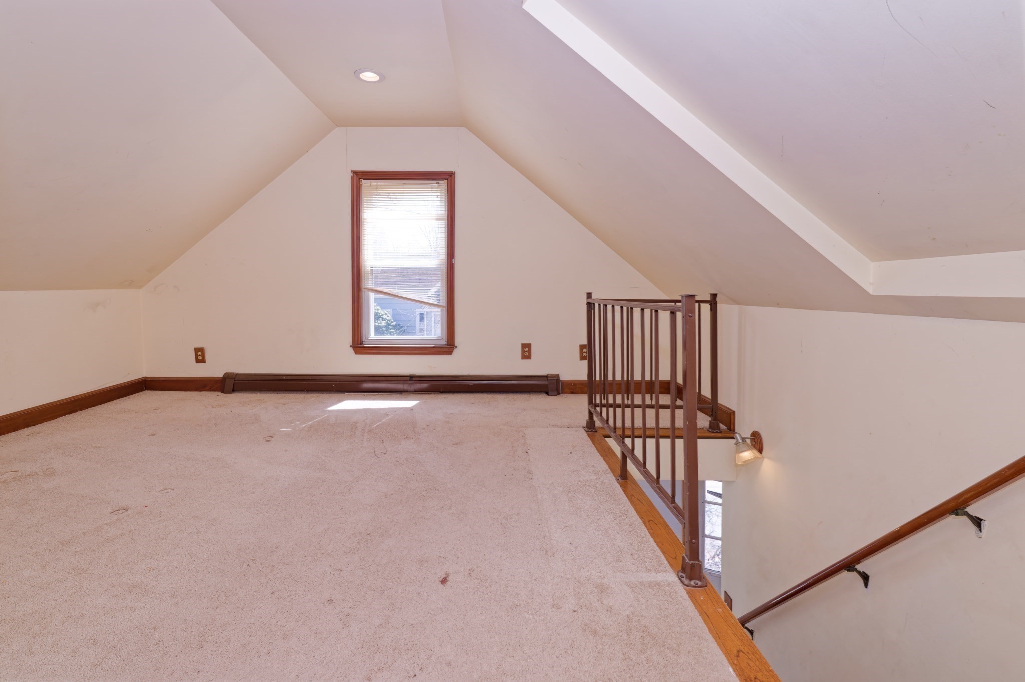 7 Cross St Property Photo 17