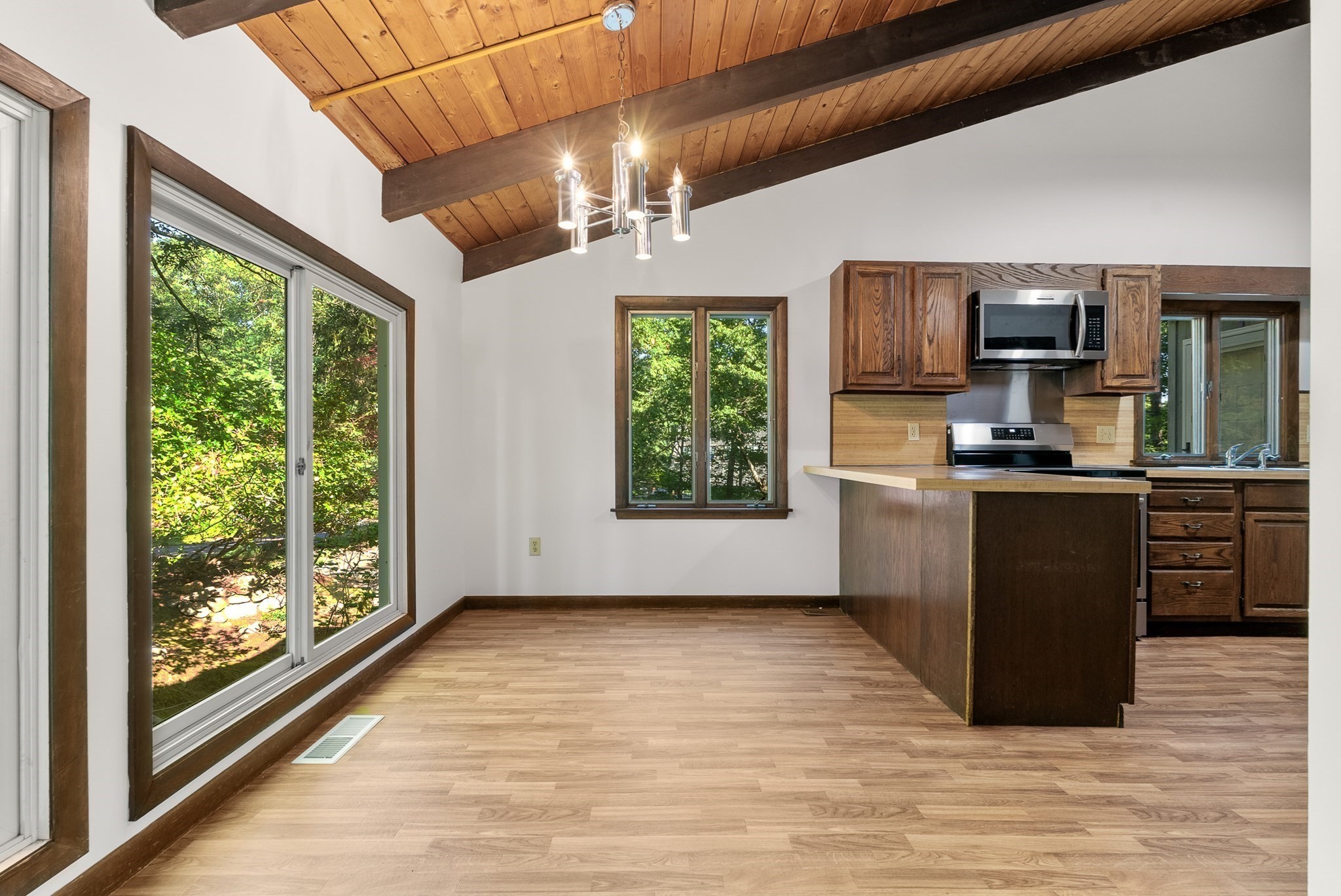 4 Tanglewood Road Property Photo 12
