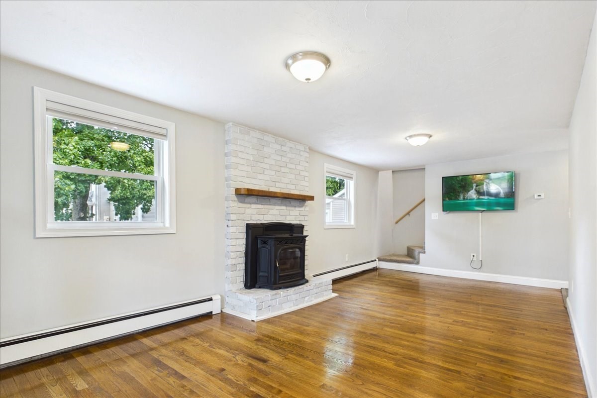 246 Thurber Ave Property Photo 15