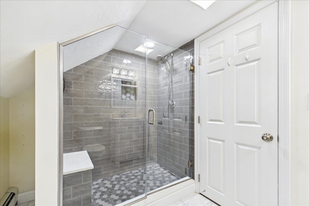 246 Thurber Ave Property Photo 37