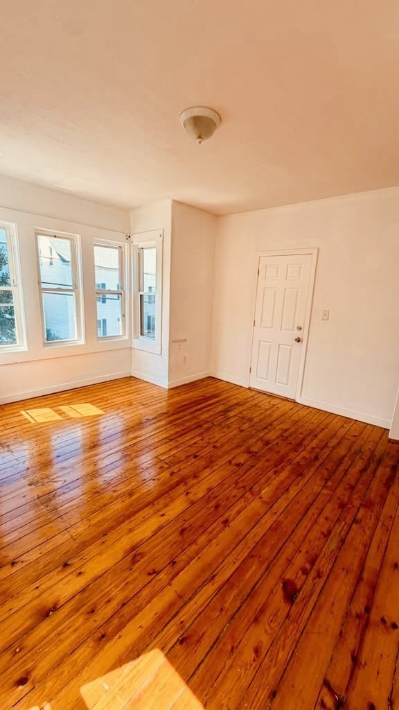 502 Fourth St # 2w Property Photo 2