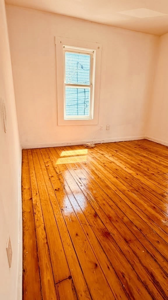 502 Fourth St # 2w Property Photo 3