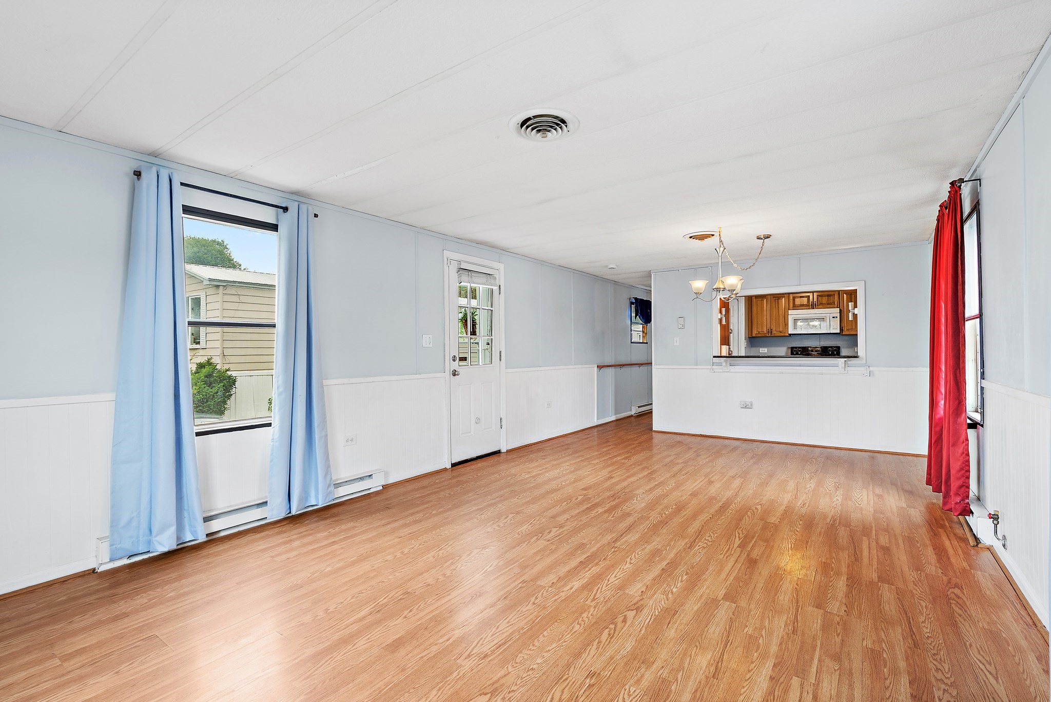 32 Kevork Ave Property Photo 7