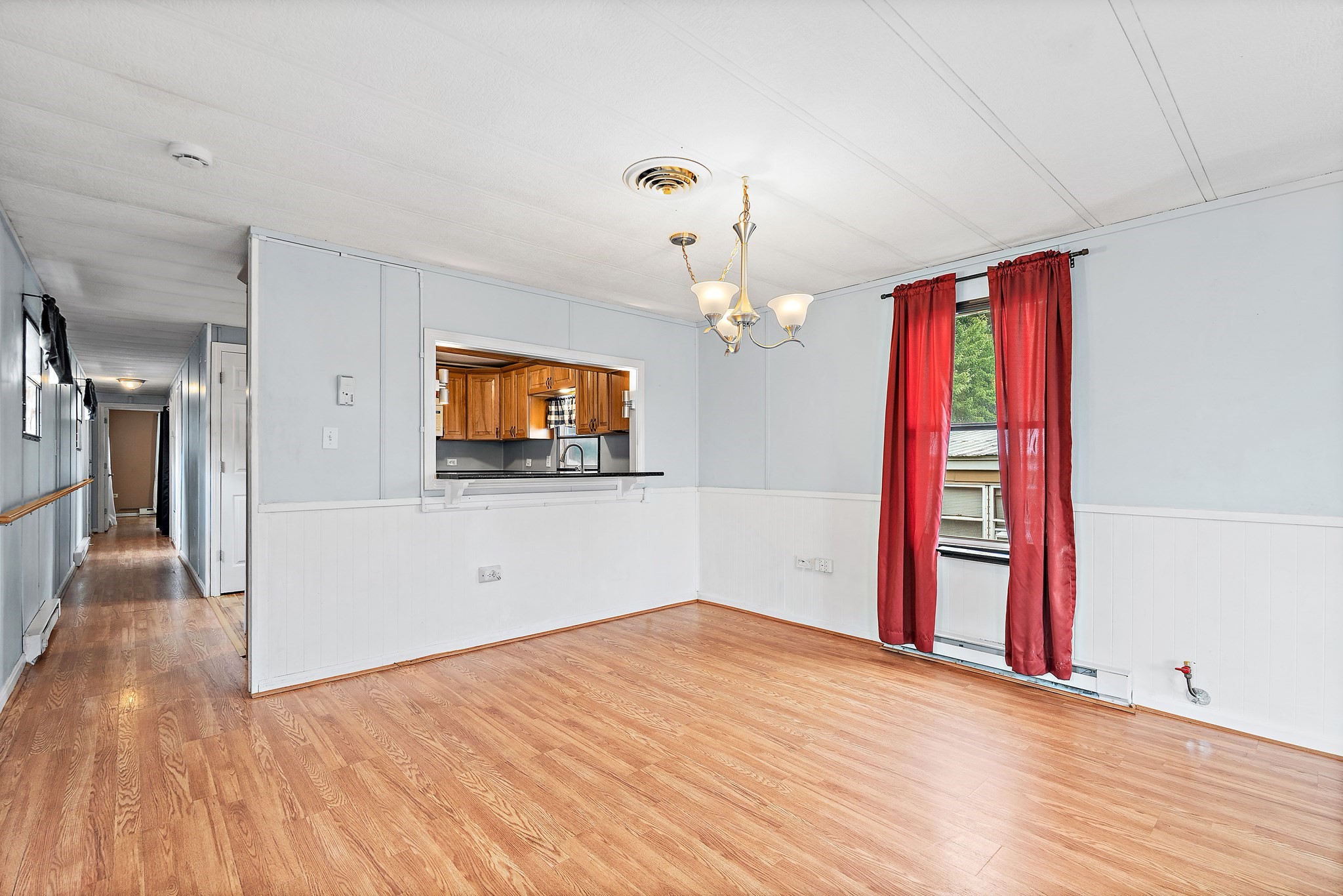 32 Kevork Ave Property Photo 8