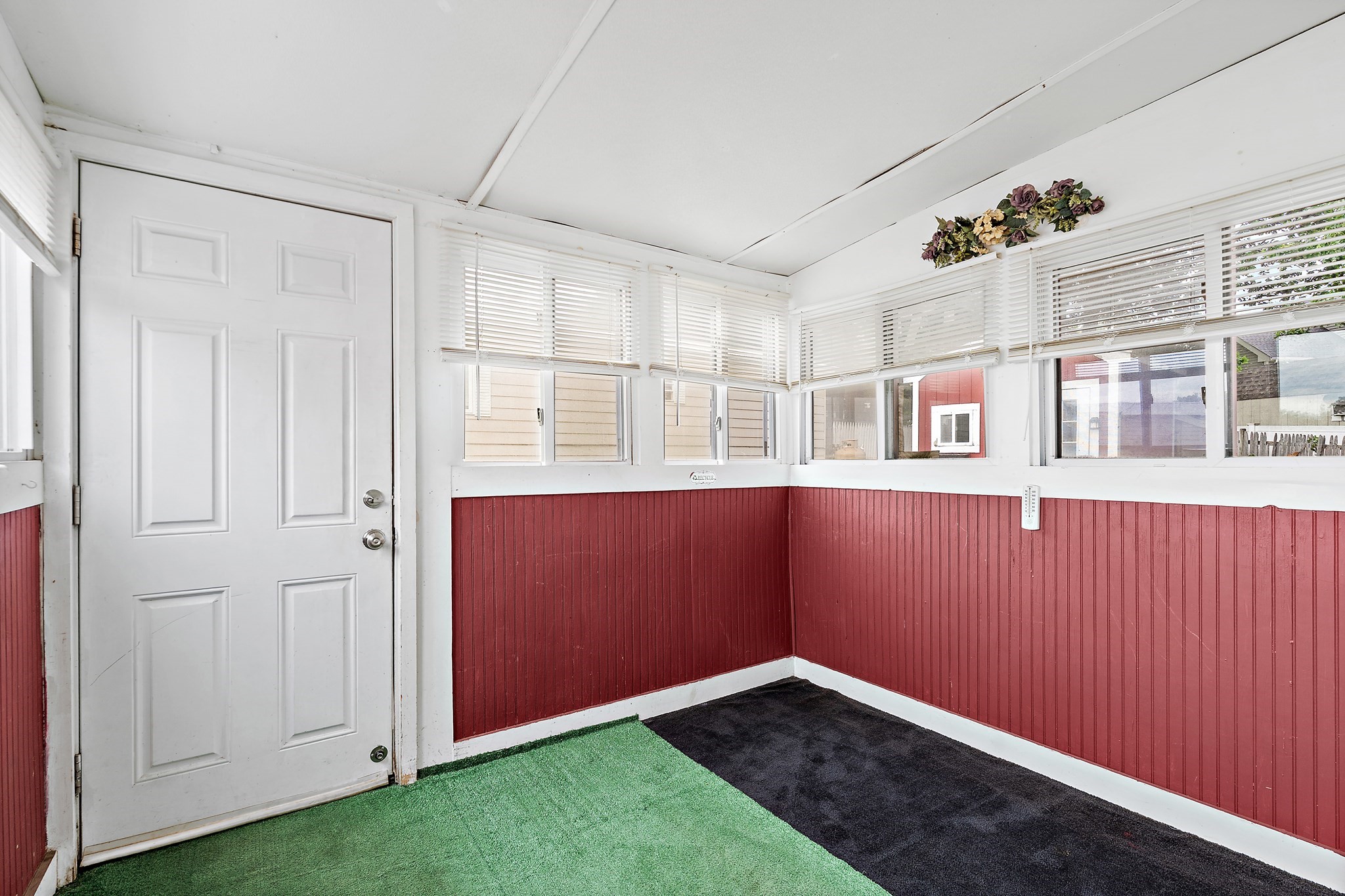 32 Kevork Ave Property Photo 21