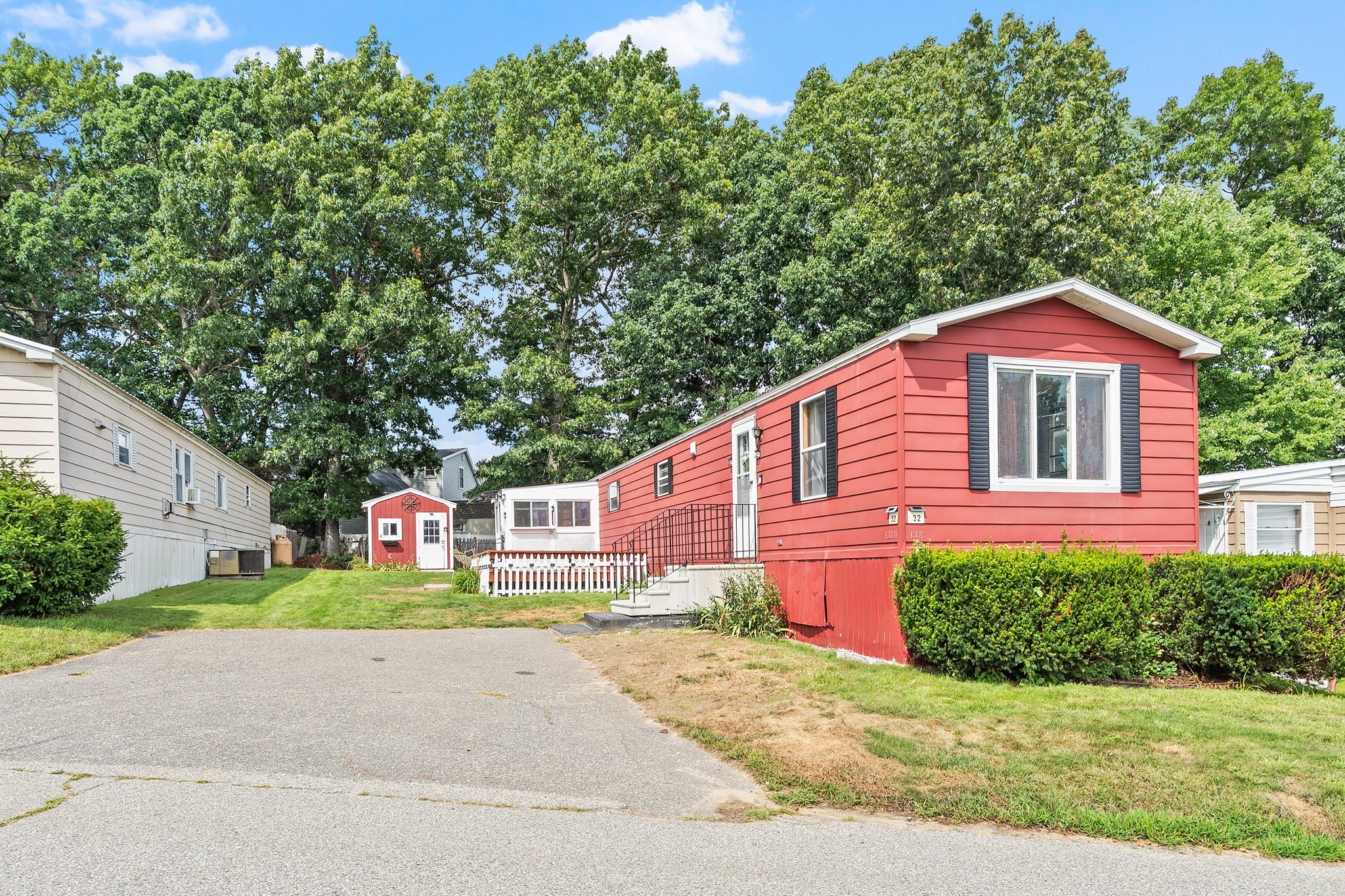 32 Kevork Ave Property Photo 28