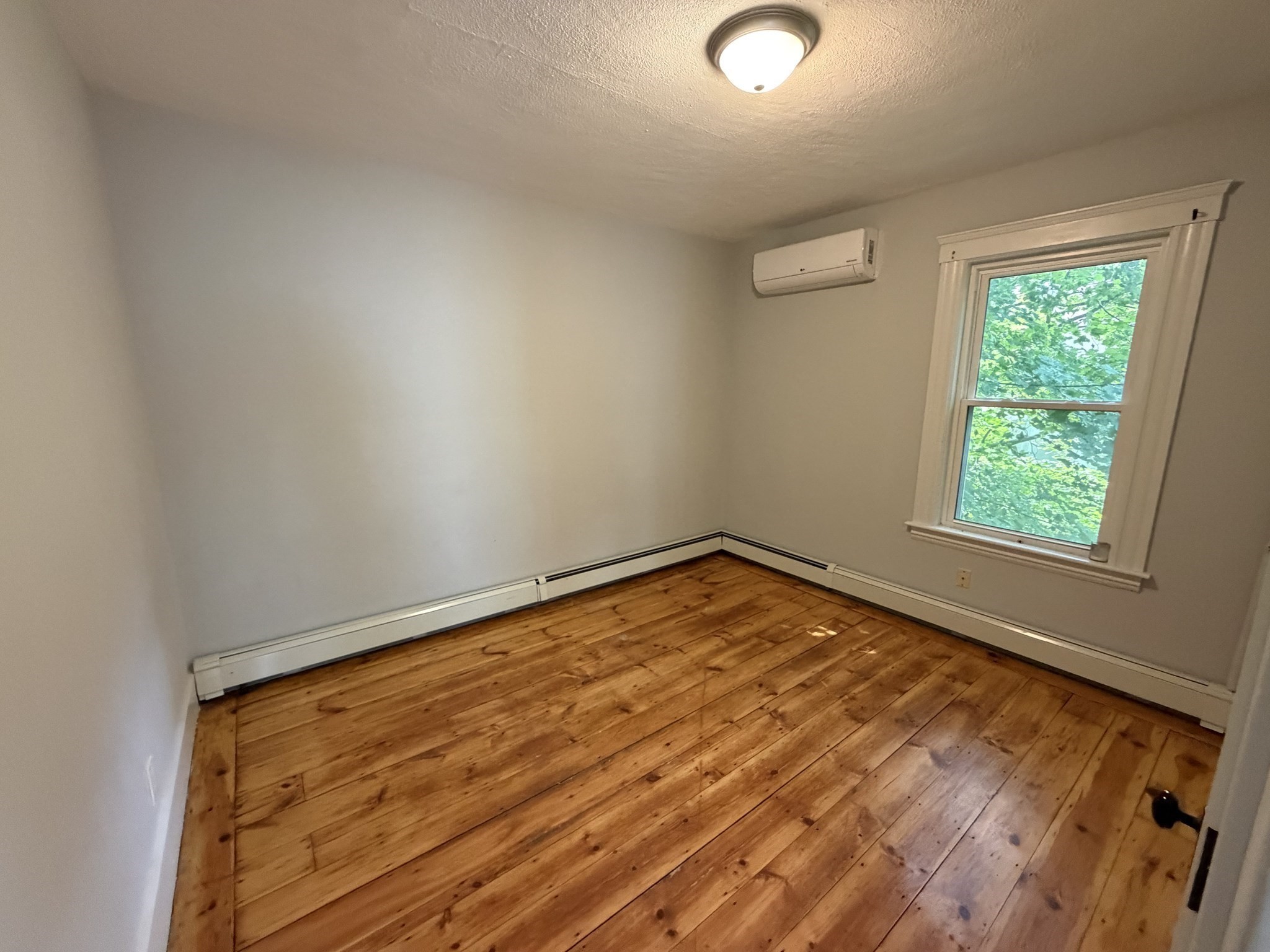 72 Everard St # 2 Property Photo 9