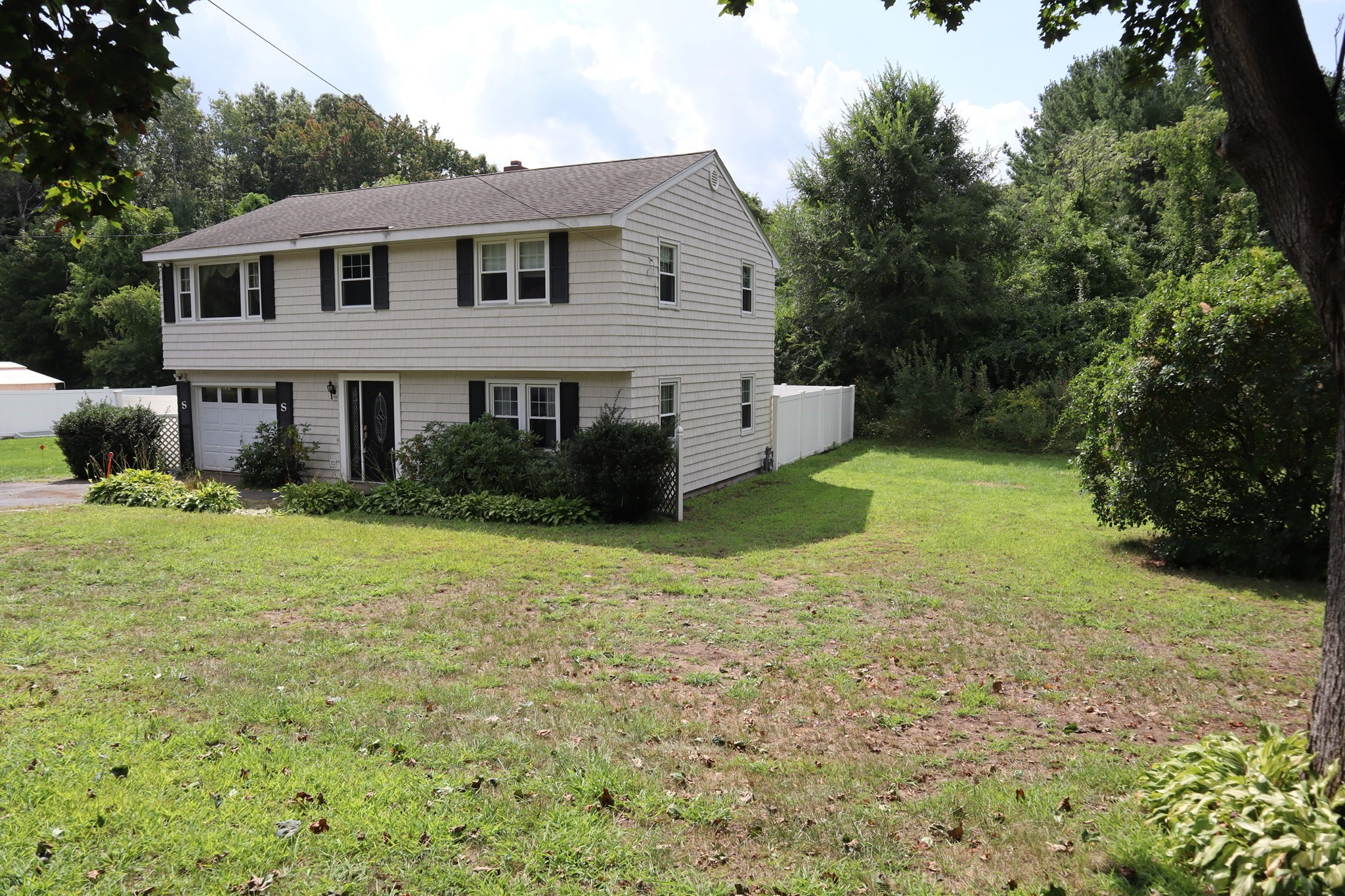 29 Fayette Rd Property Photo 2