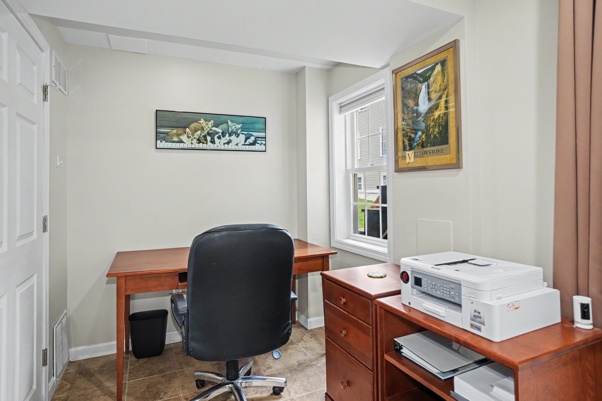 4 N Pleasant St # 4 Property Photo 27