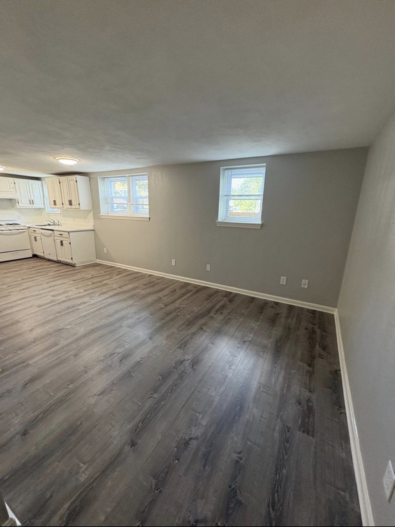 72 Cabot St # 2 Property Photo 3