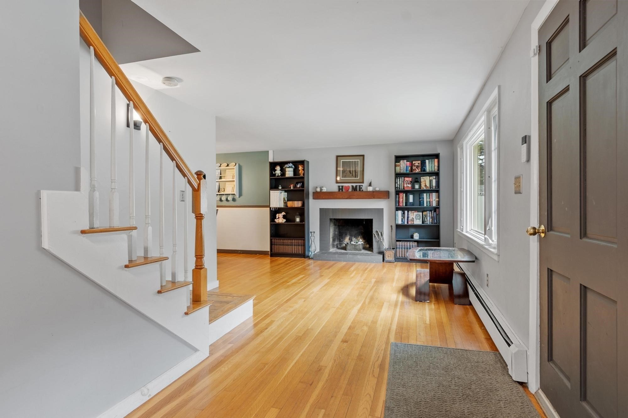 55 Dorothy Ave Property Photo 7