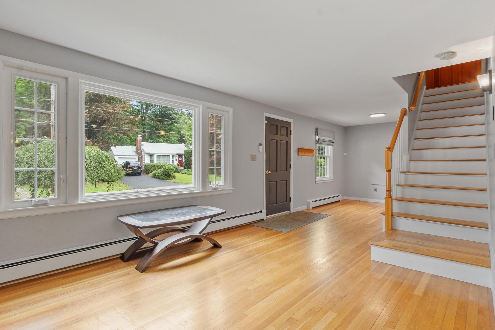 55 Dorothy Ave Property Photo 9