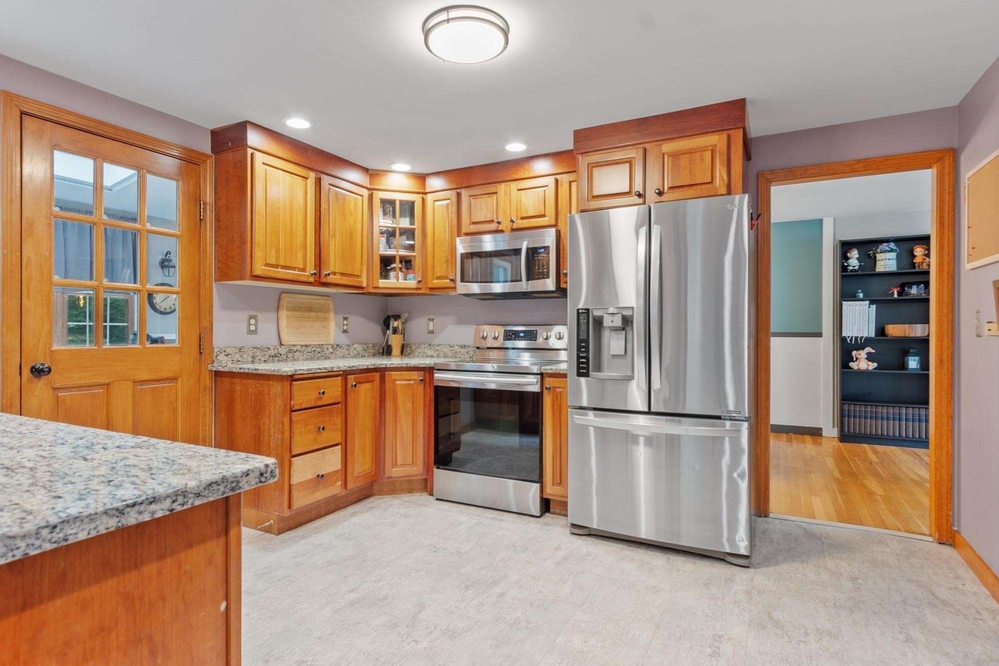 55 Dorothy Ave Property Photo 14