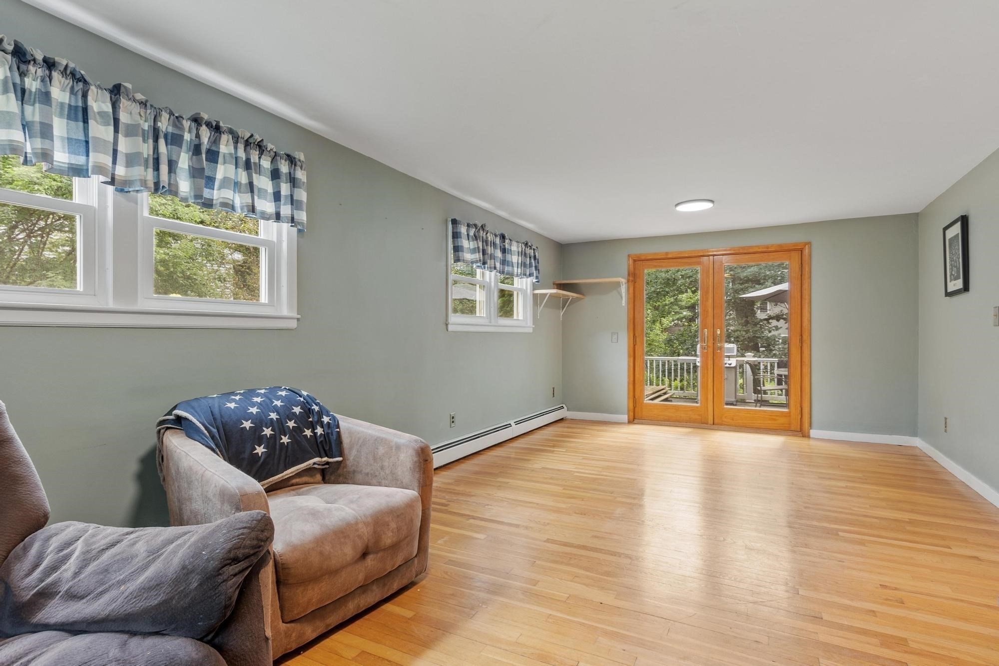55 Dorothy Ave Property Photo 16