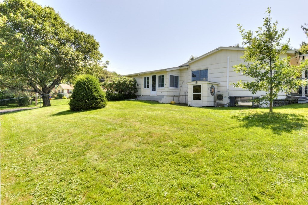6 Burtenmar Circle Property Photo 5