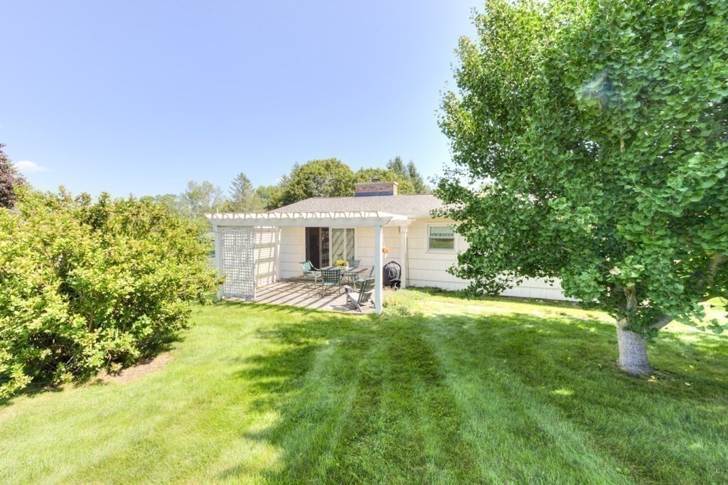 6 Burtenmar Circle Property Photo 6