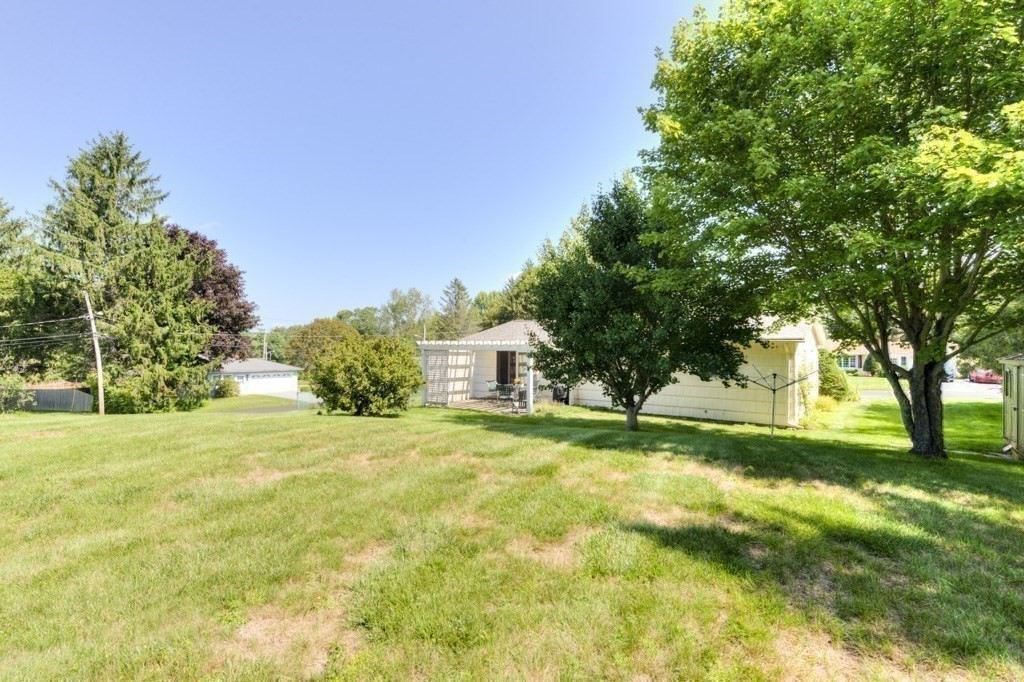 6 Burtenmar Circle Property Photo 7