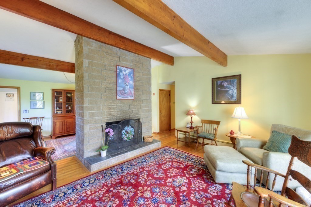 6 Burtenmar Circle Property Photo 12