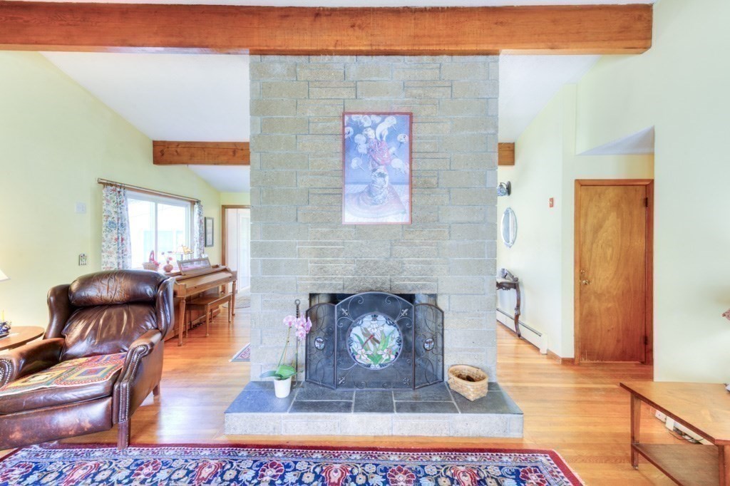 6 Burtenmar Circle Property Photo 13