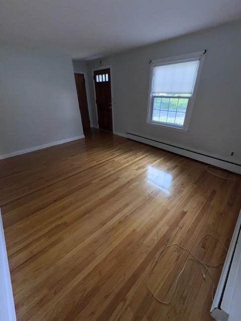 7 Globe St Property Photo 4