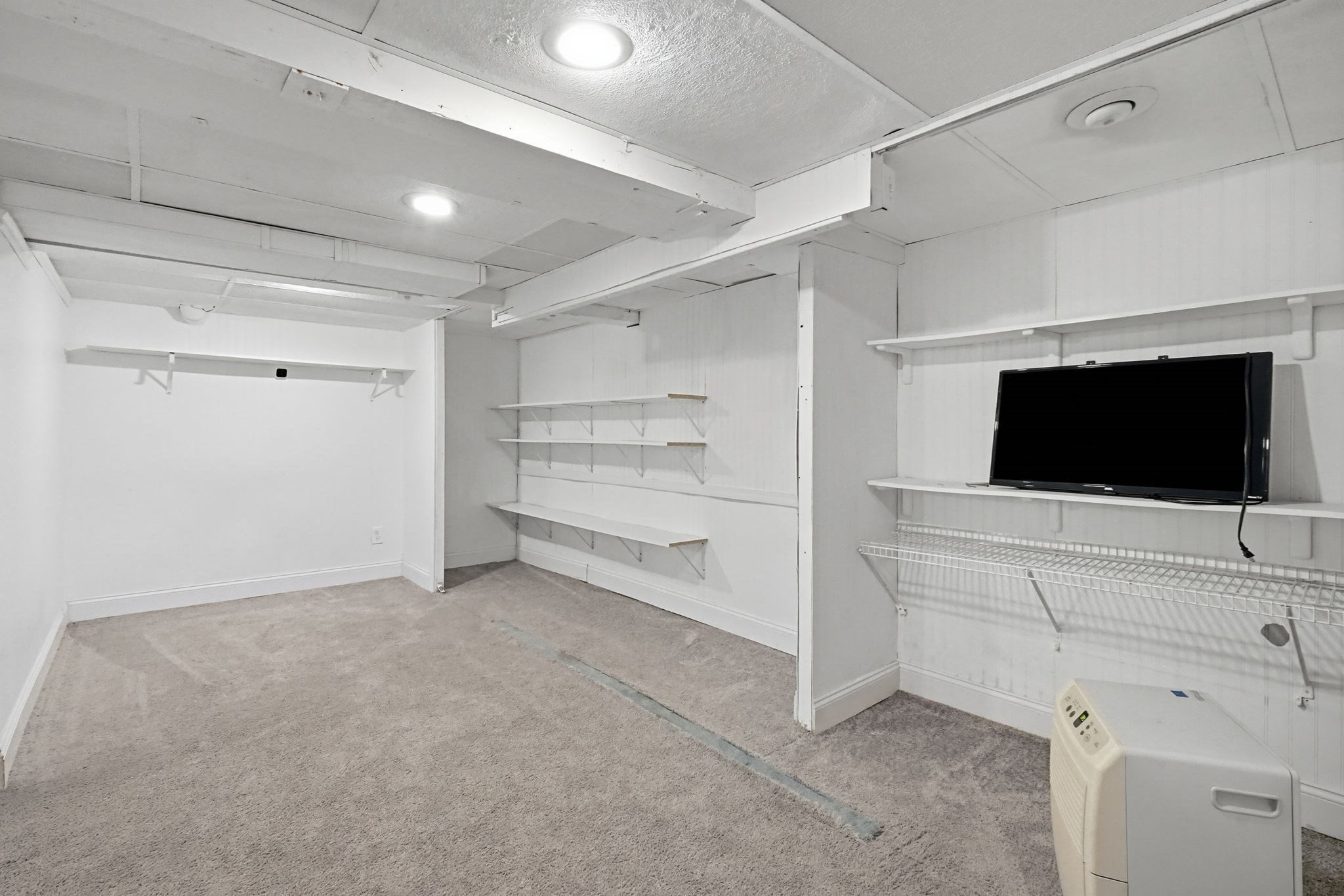 66 Upland Property Photo 29