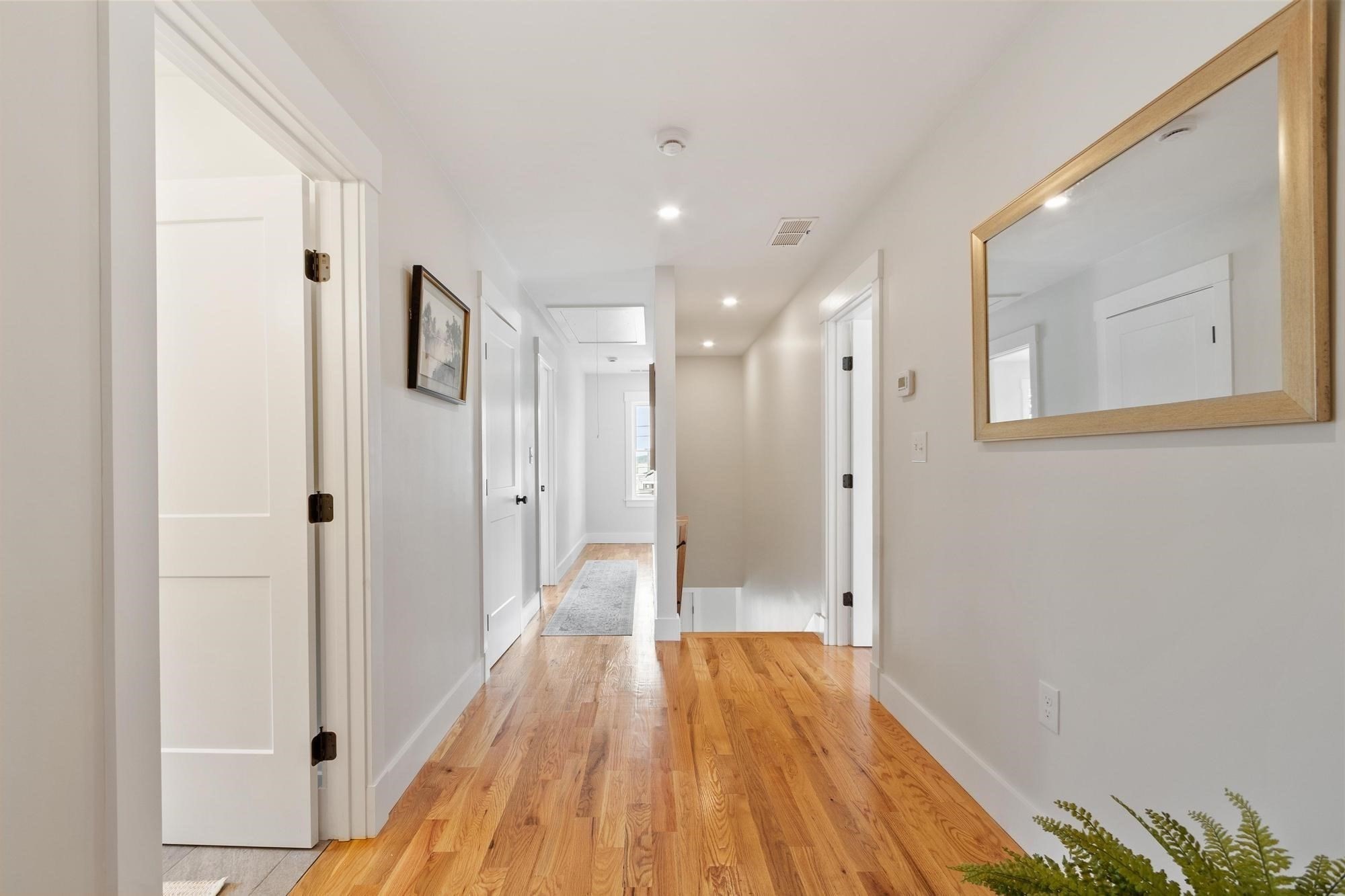 688 Westford St Property Photo 38