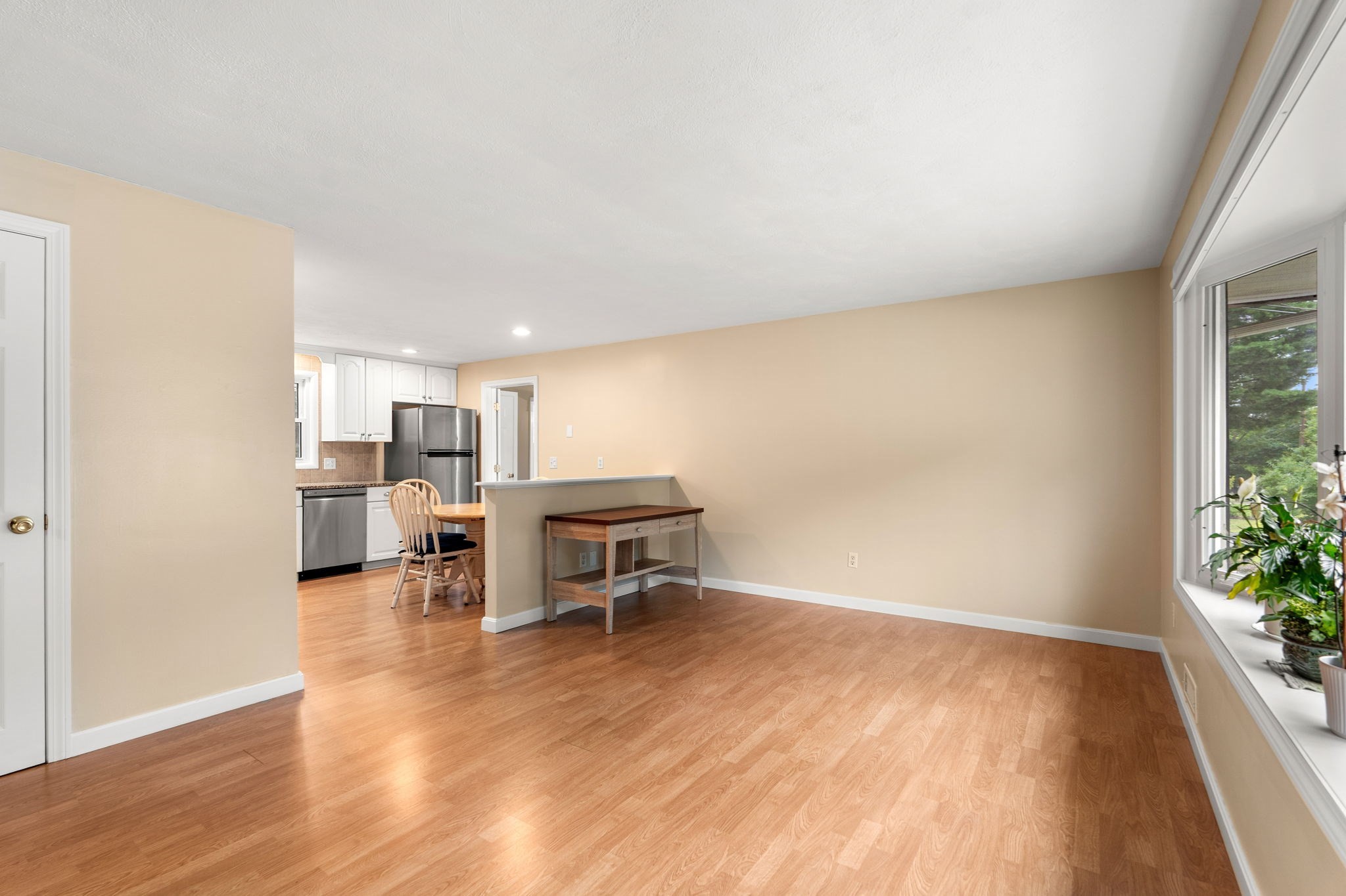 25 Glen Drive Property Photo 9