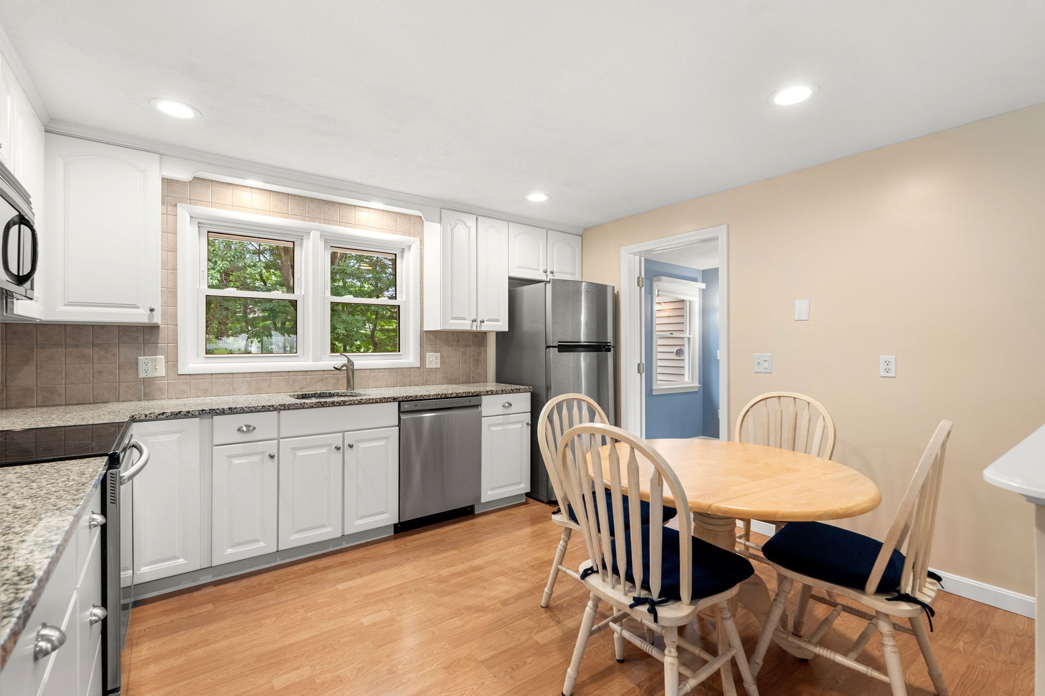 25 Glen Drive Property Photo 11