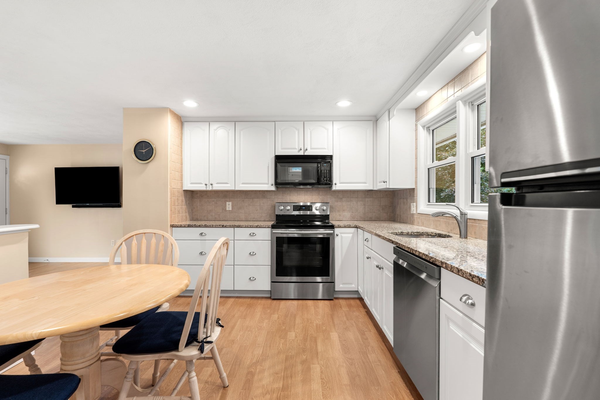 25 Glen Drive Property Photo 14