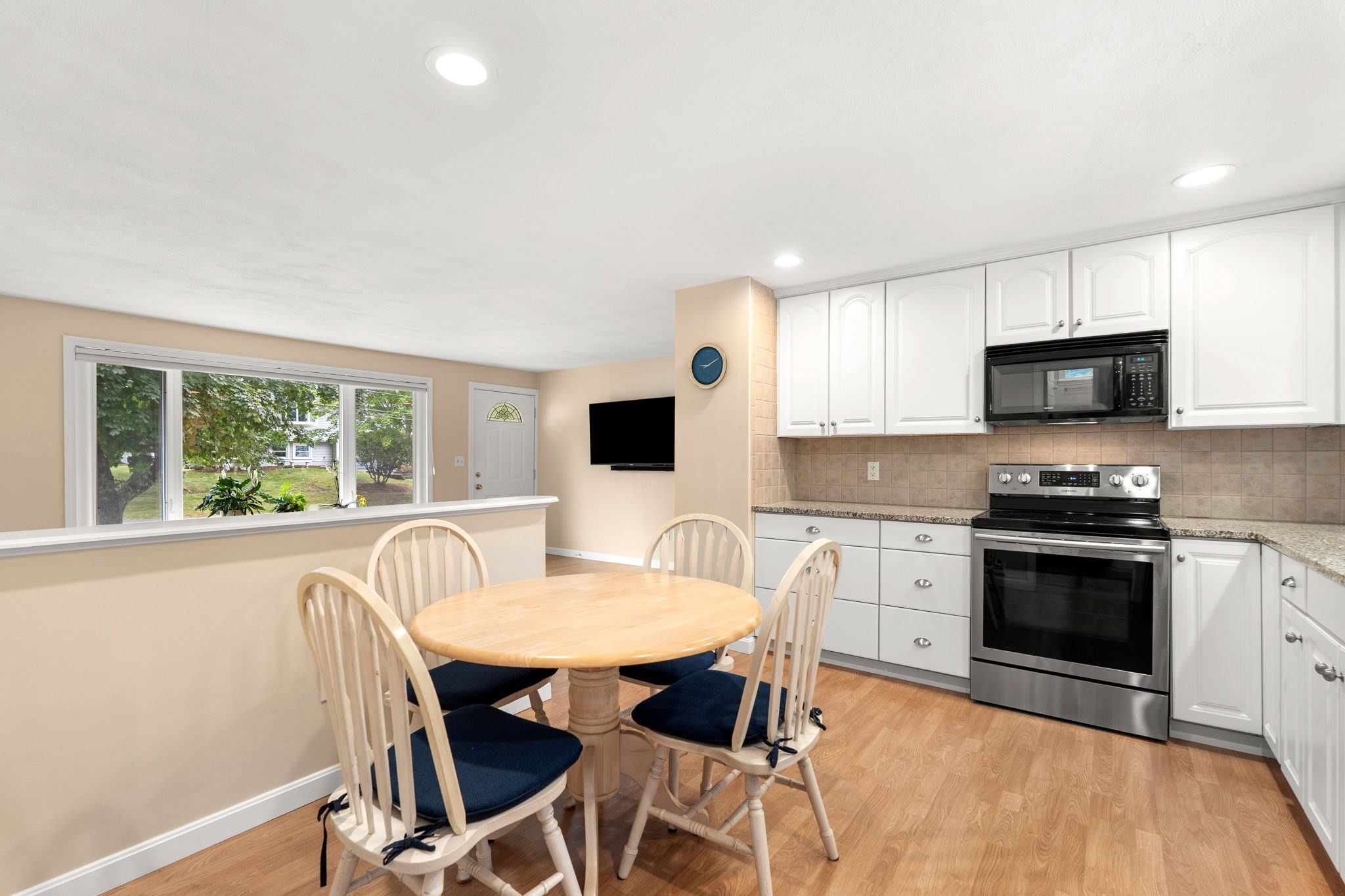25 Glen Drive Property Photo 15