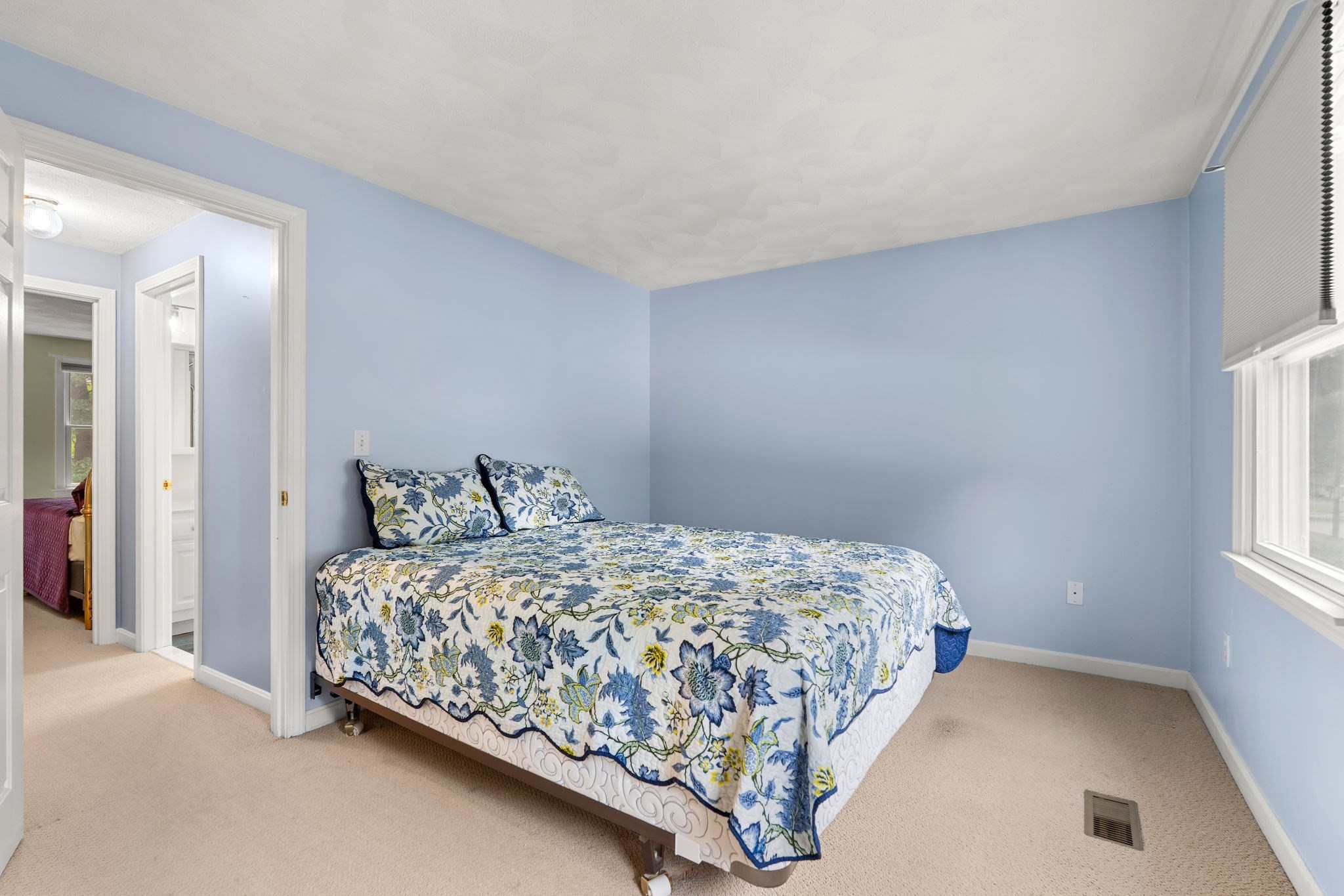 25 Glen Drive Property Photo 32