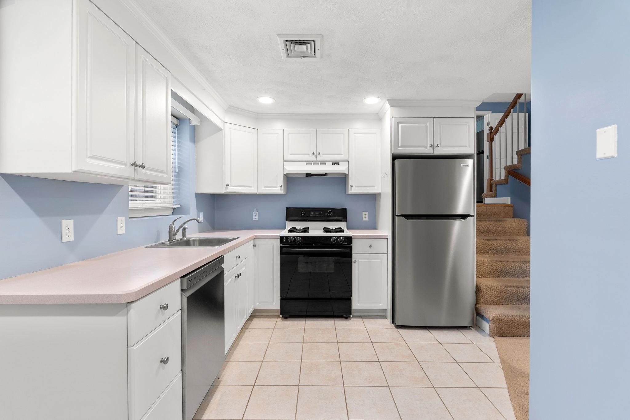 25 Glen Drive Property Photo 40