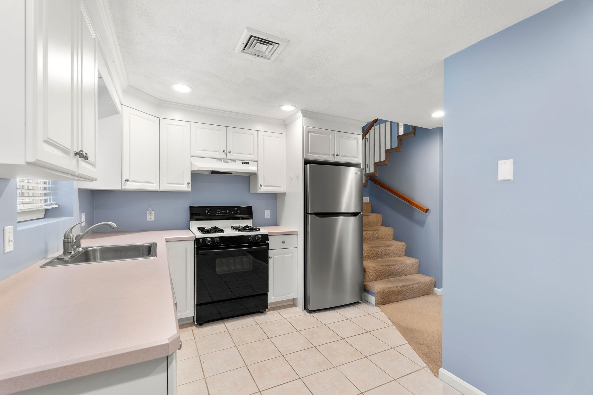 25 Glen Drive Property Photo 41