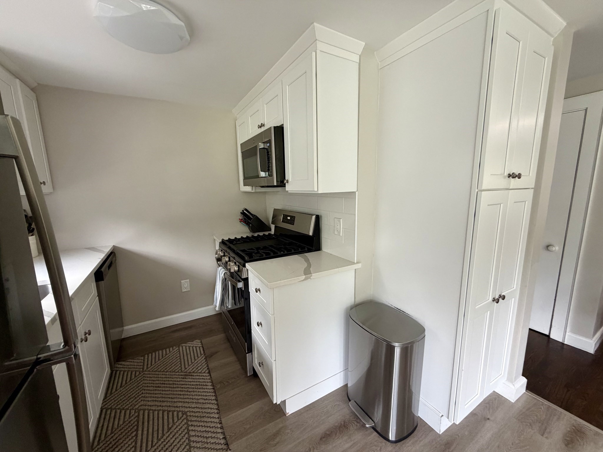 335 South Street Property Photo 10