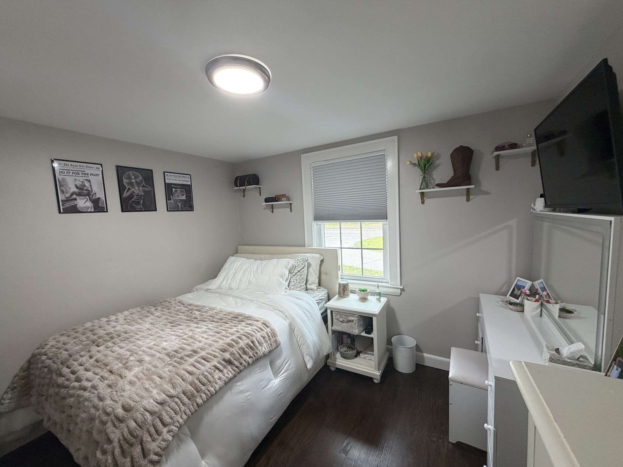 335 South Street Property Photo 15