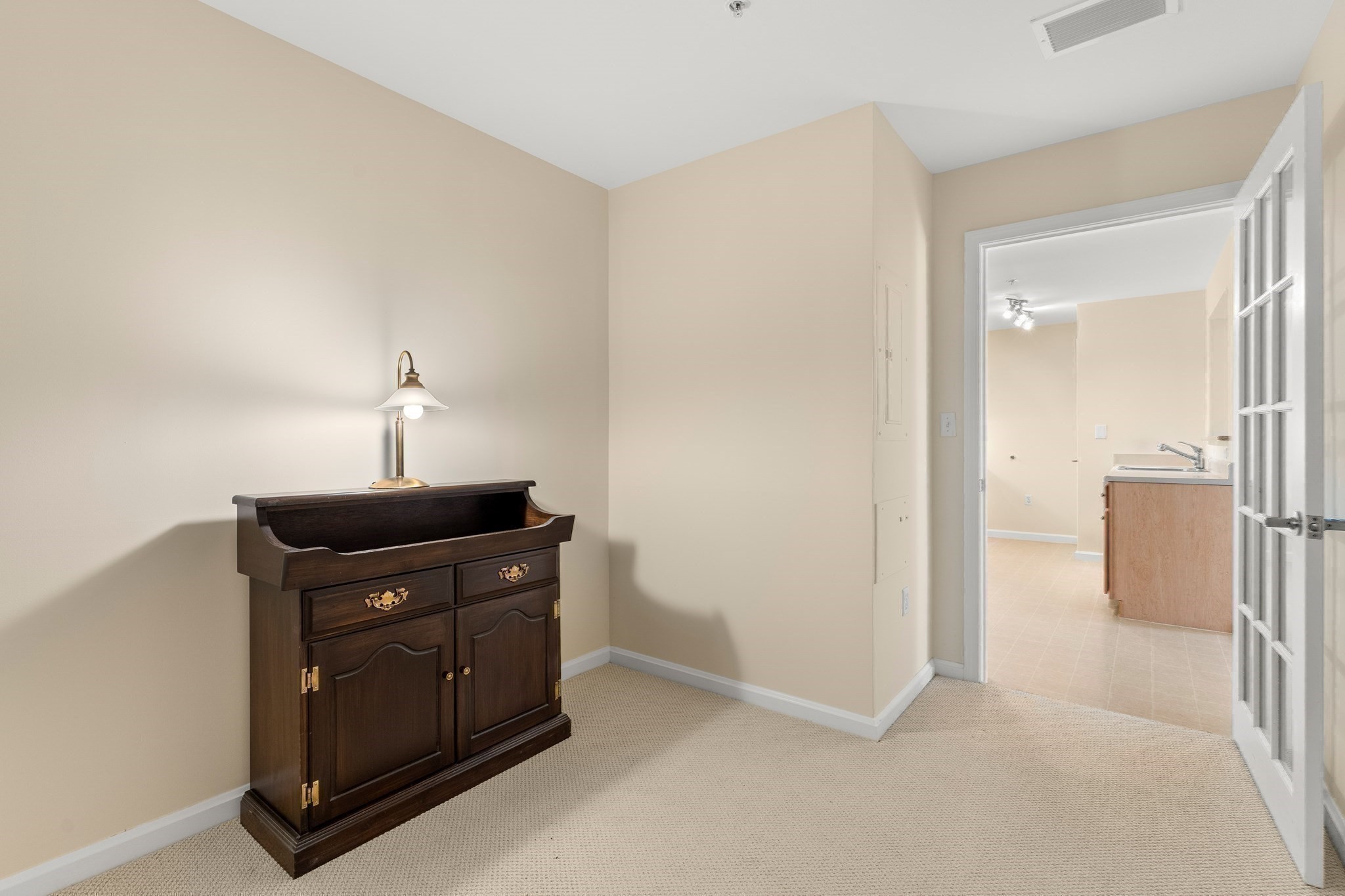 38 Village Road # 614 Property Photo 17