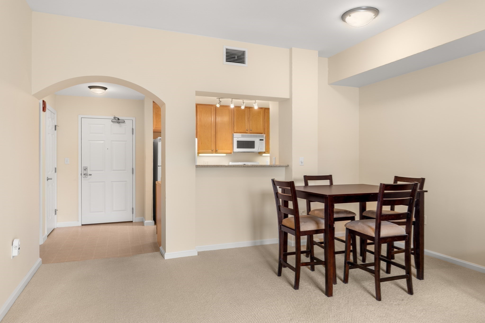 38 Village Road # 614 Property Photo 21