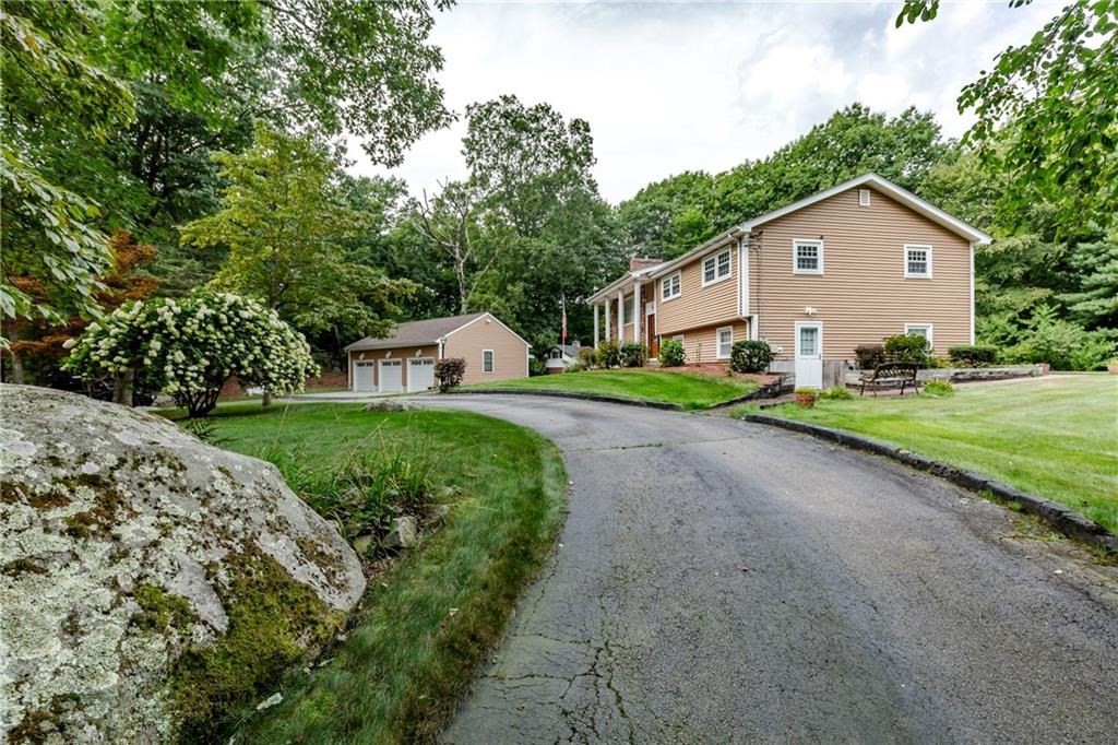 99 Tower Hill Road Property Photo 1