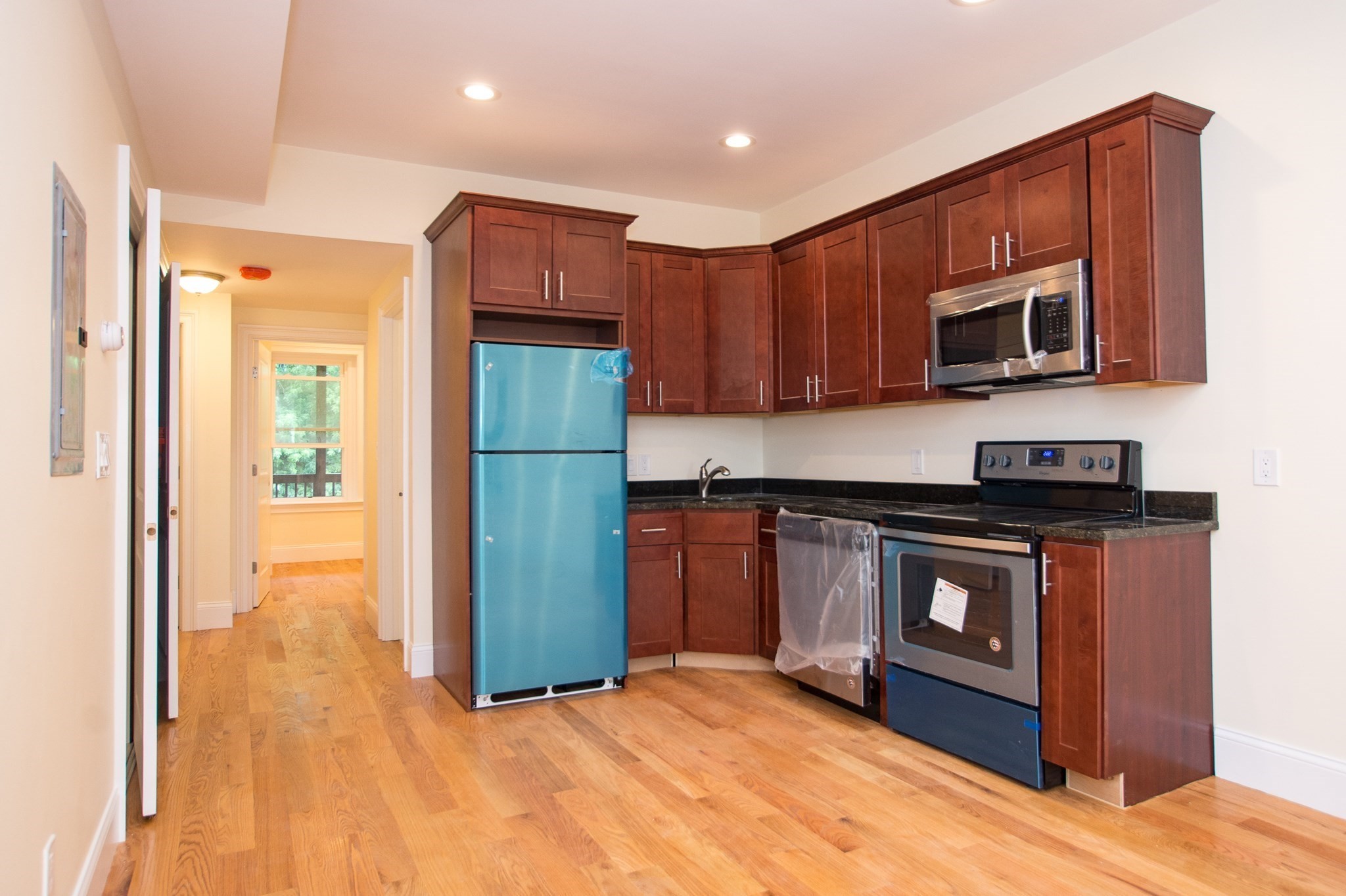 79 Brighton Ave # 2 Property Photo 3