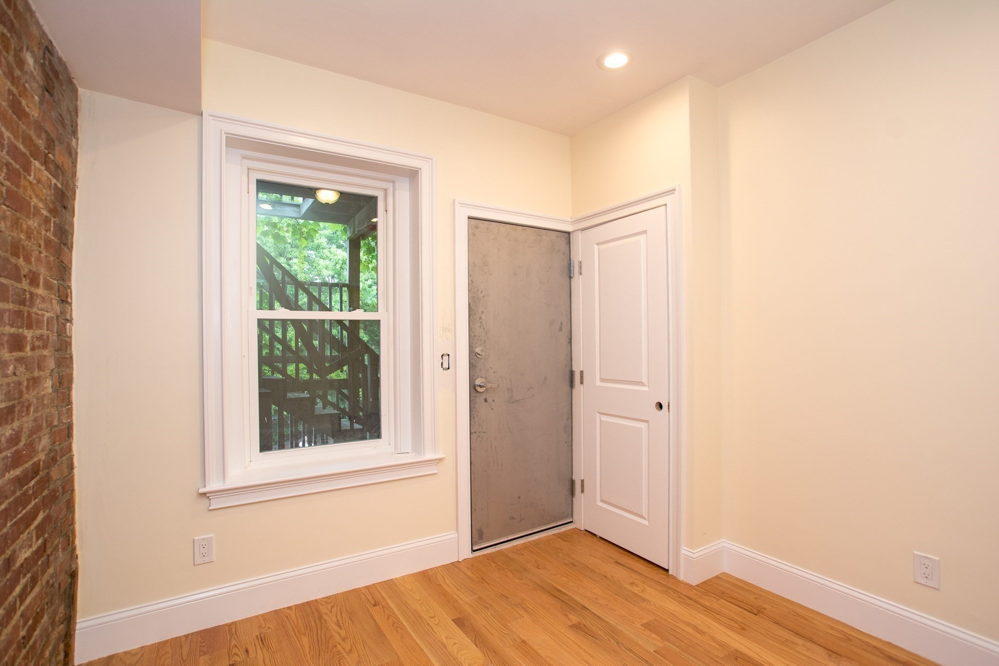79 Brighton Ave # 2 Property Photo 10
