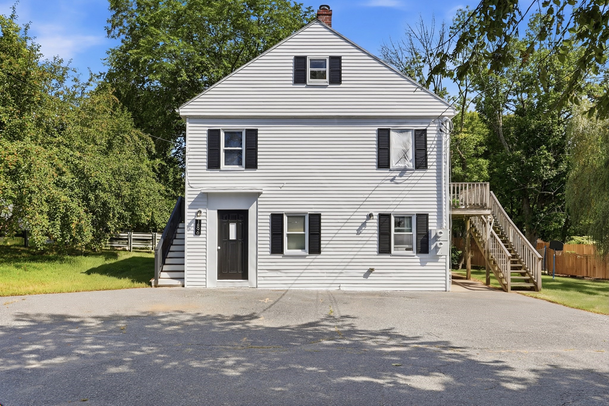 1896 Washington St # 2 Property Photo 1