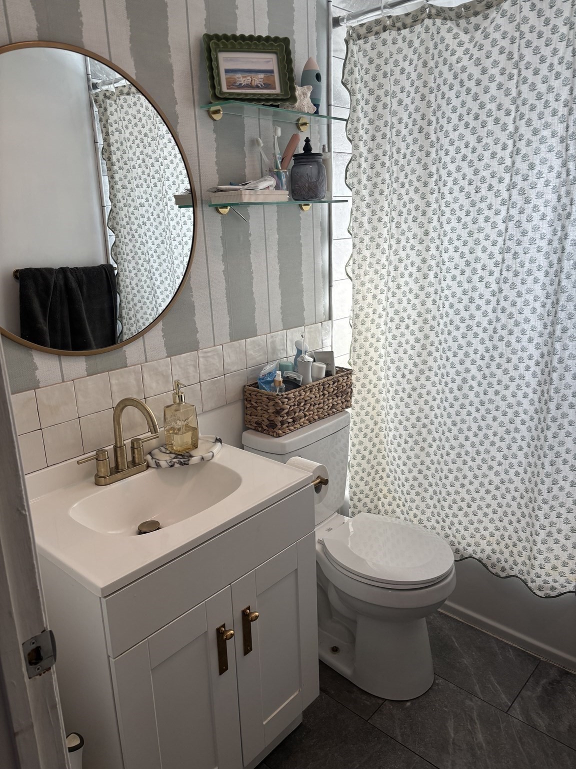 216 Quincy Shore Dr Property Photo 4